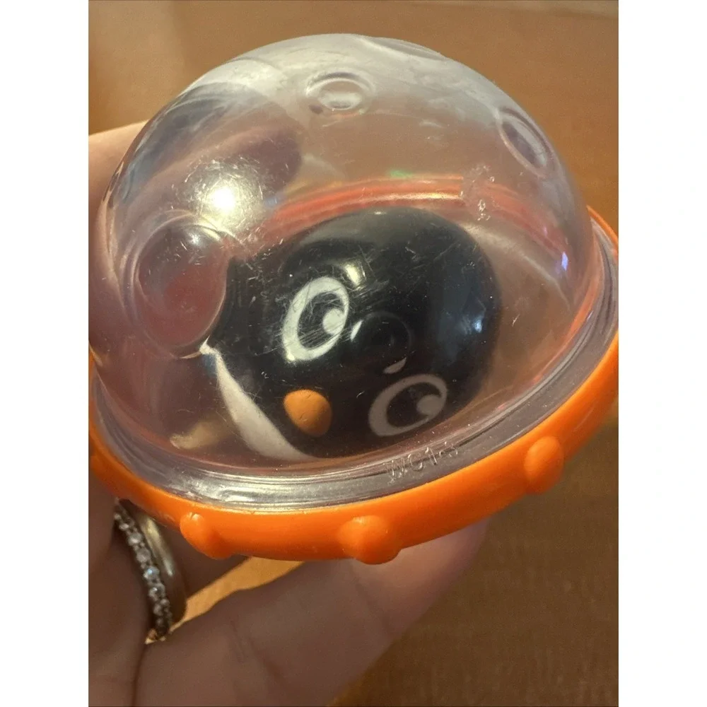 Munchkin Balls Rattles Turtle Penguin Spinner Toys Lot‎ of 4 Baby Bath & Sensory